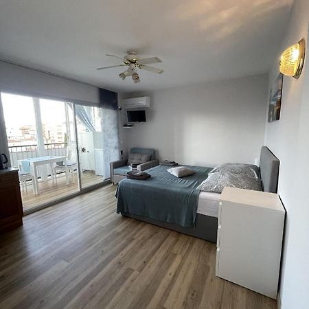 Welcs Apartamento 065 Emp Cerca Del Mar 로지즈 외부 사진